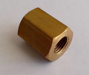 Reducing Socket Brass Fitting 3/8" Female Thread x 1/4" Female Thread, 9100946 