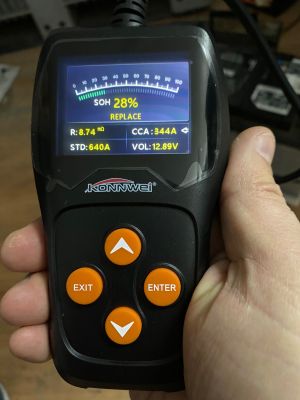 KW600 Тестер за акумулаторна батерия